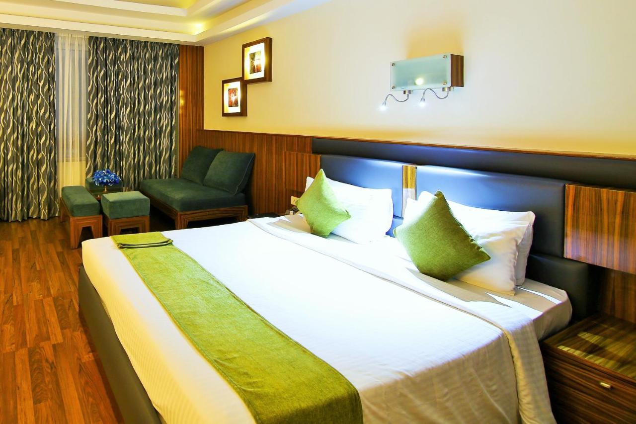 Hotel Gokulam Park Kochi Pokoj fotografie
