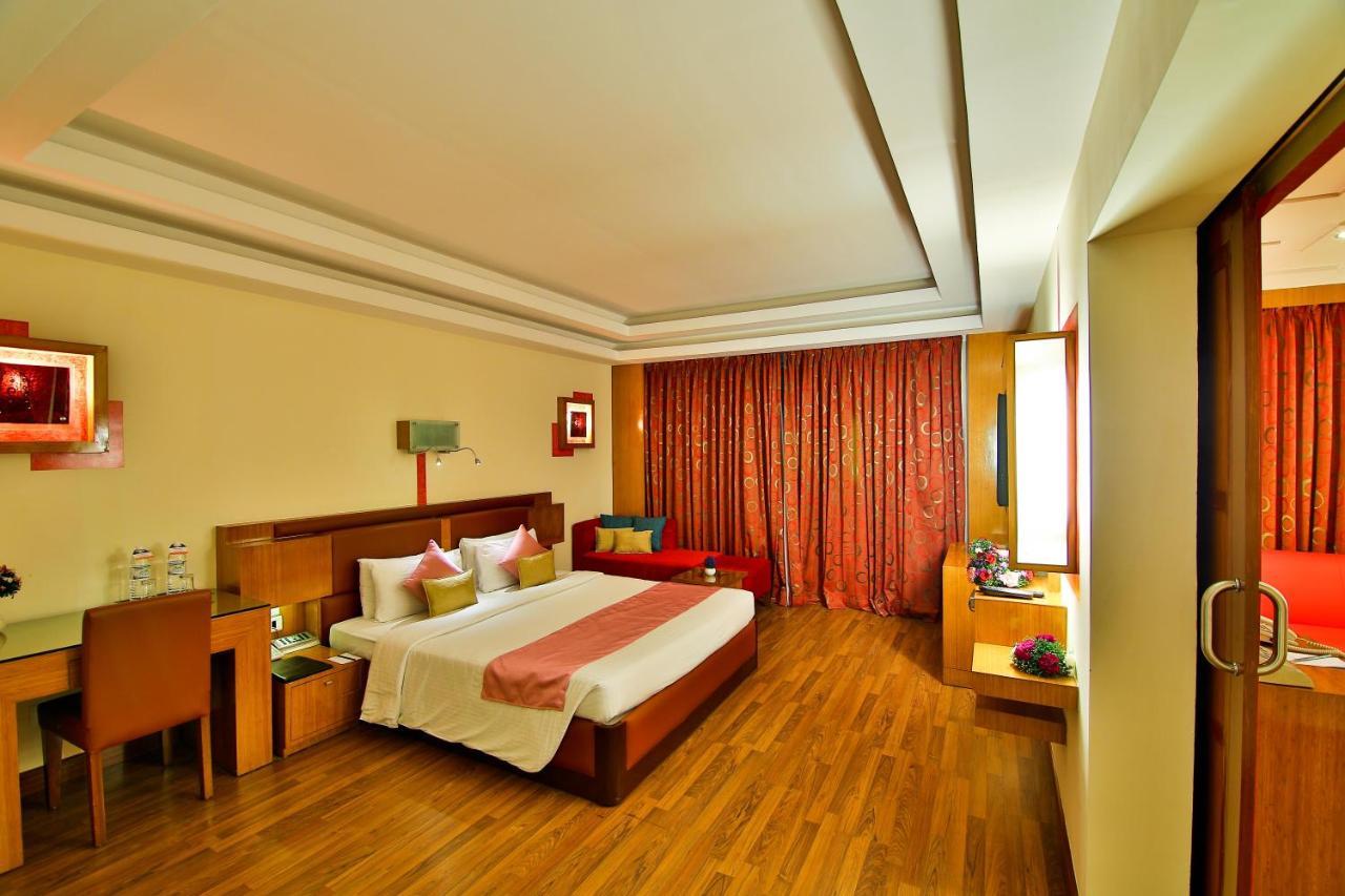 Hotel Gokulam Park Kochi Exteriér fotografie