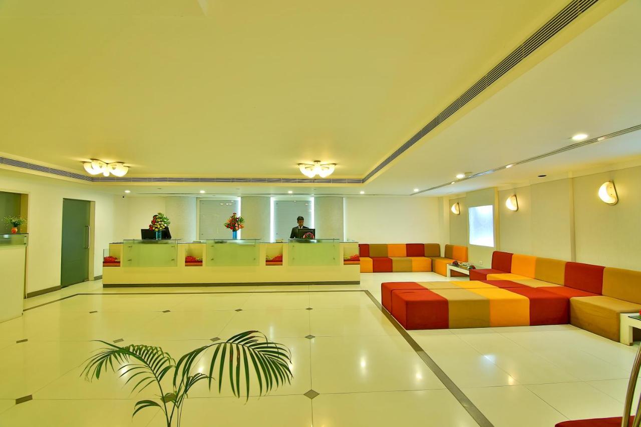 Hotel Gokulam Park Kochi Exteriér fotografie
