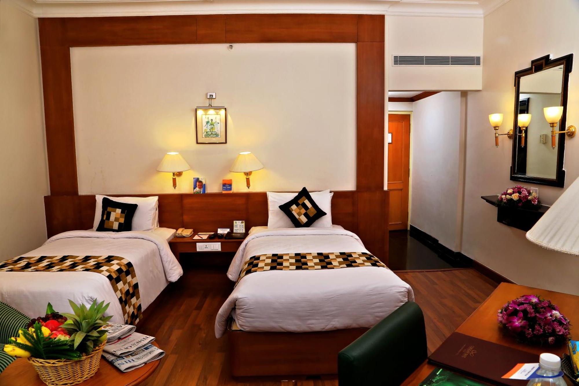 Hotel Gokulam Park Kochi Exteriér fotografie