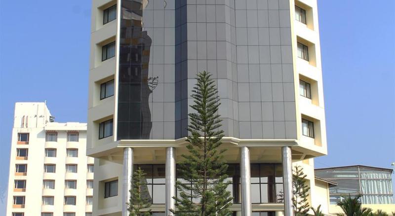 Hotel Gokulam Park Kochi Exteriér fotografie